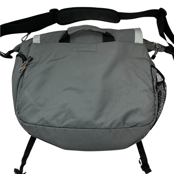 Eddie Bauer Grey Outdoor Hiking Messenger Bag School Bag College - Picture 2 of 9